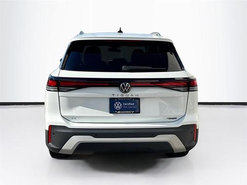 2025 Volkswagen Tiguan 2.0T SE 4MOTION