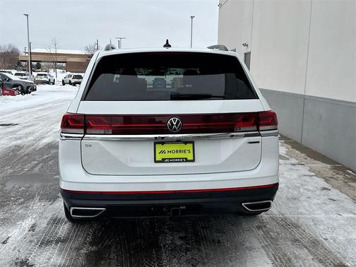 2024 Volkswagen Atlas 2.0T SE w/Technology 4MOTION