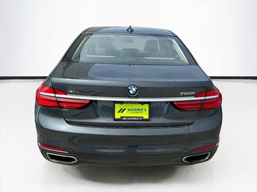2016 BMW 750 i xDrive