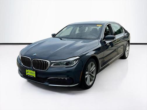 2016 BMW 750 i xDrive