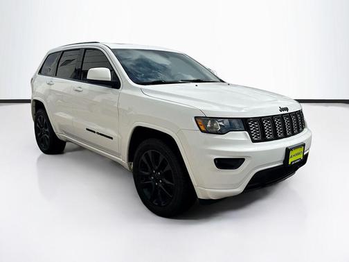 2017 Jeep Grand Cherokee Altitude