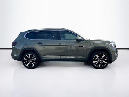 2026 Volkswagen Atlas 2.0T SEL Premium R-Line 4MOTION
