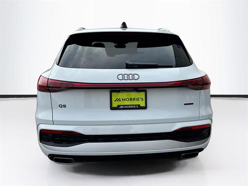 2025 Audi Q5 Premium