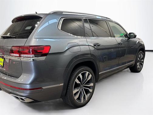 2022 Volkswagen Atlas 3.6L SEL Premium