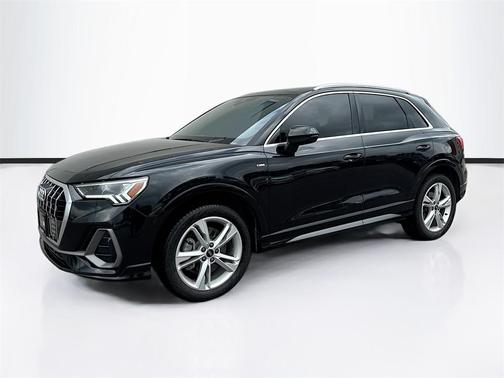 2023 Audi Q3 45 S line Premium Plus