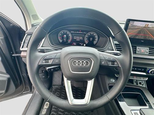 2025 Audi Q5 45 S line Premium Plus