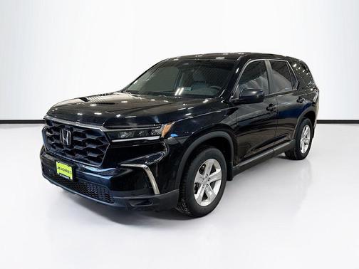 2023 Honda Pilot LX