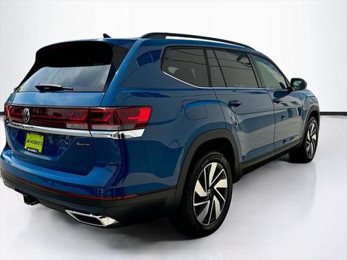 2025 Volkswagen Atlas 2.0T SE w/Technology 4MOTION