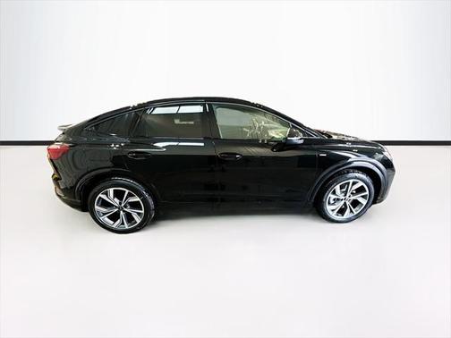 2024 Audi Q4 e-tron Sportback Prestige 55 quattro