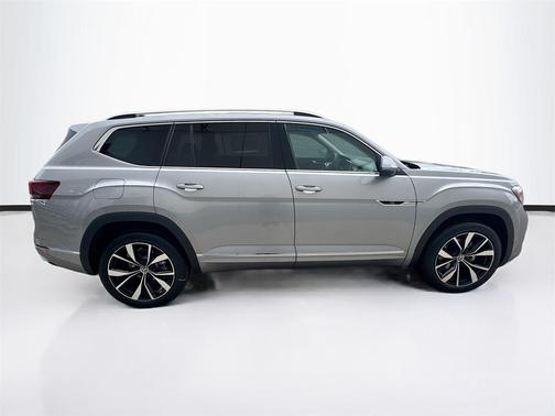 2026 Volkswagen Atlas 2.0T SEL Premium R-Line 4MOTION