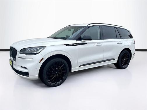 2023 Lincoln Aviator Reserve AWD