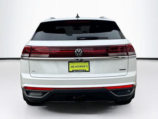 2026 Volkswagen Atlas Cross Sport 2.0T SE w/Technology 4MOTION