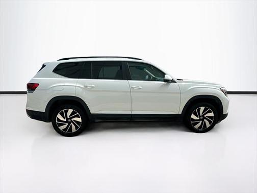 2024 Volkswagen Atlas 2.0T SE w/Technology 4MOTION