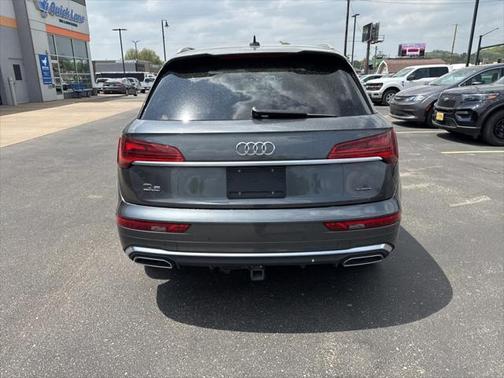 2022 Audi Q5 45 S line Premium