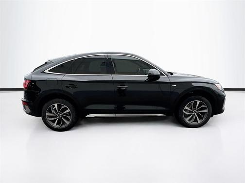 2022 Audi Q5 45 S line Premium