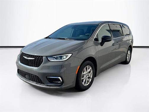 2025 Chrysler Pacifica L