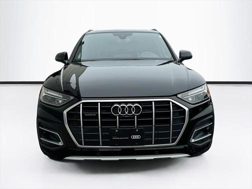 2022 Audi Q5 40 Premium Plus