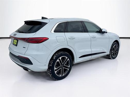 2025 Audi Q5 2.0T Premium Plus