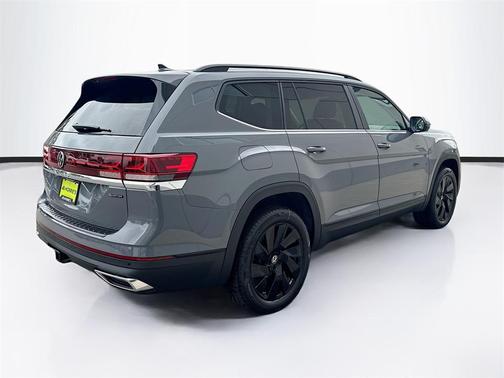 2026 Volkswagen Atlas 2.0T SE w/Technology 4MOTION
