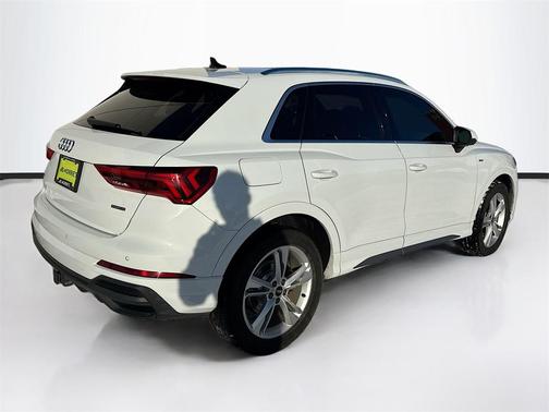 2023 Audi Q3 45 S line Premium Plus