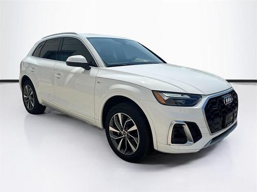2024 Audi Q5 45 S line Premium Plus