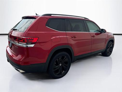 2022 Volkswagen Atlas 3.6L SE w/Technology