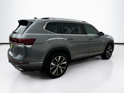 2025 Volkswagen Atlas 2.0T SEL Premium R-Line 4MOTION