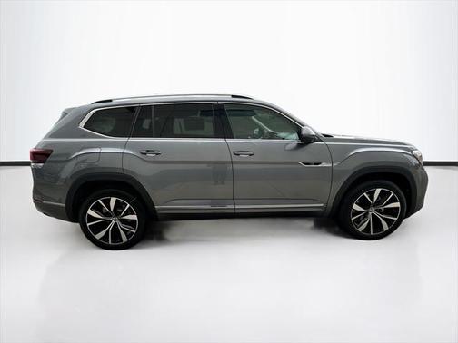 2025 Volkswagen Atlas 2.0T SEL Premium R-Line 4MOTION