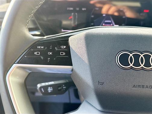 2025 Audi Q5 2.0T Premium Plus