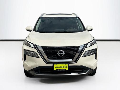 Pearl White 2023 Nissan Rogue SL