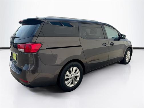 2015 Kia Sedona LX