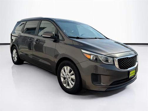 2015 Kia Sedona LX