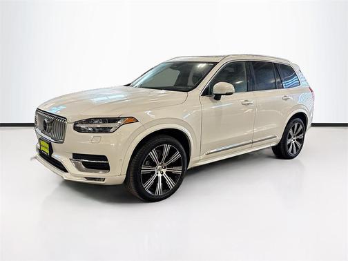 2023 Volvo XC90 Ultimate