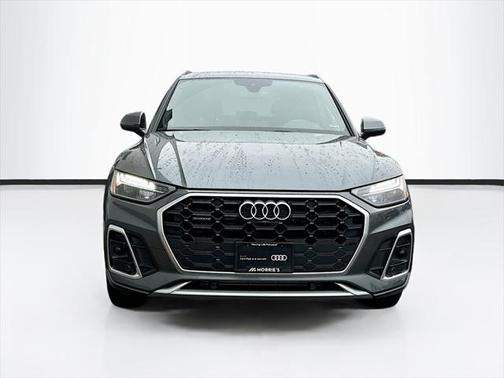 2022 Audi Q5 45 S line Premium Plus