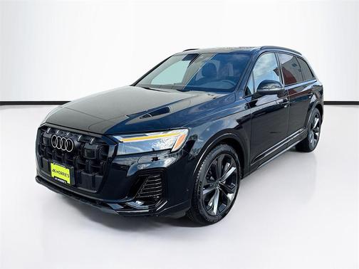 2026 Audi Q7 55 Premium Plus