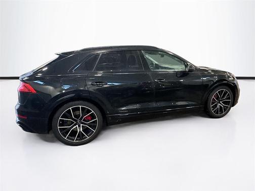 2023 Audi Q8 55 Prestige