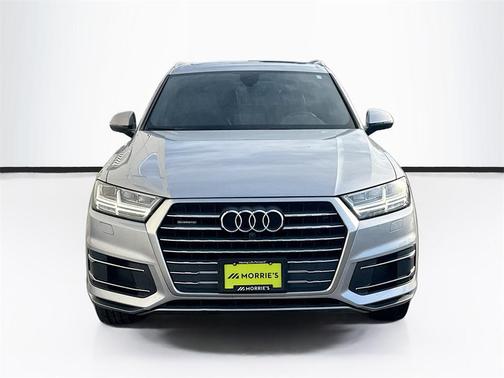 2019 Audi Q7 45 Premium Plus