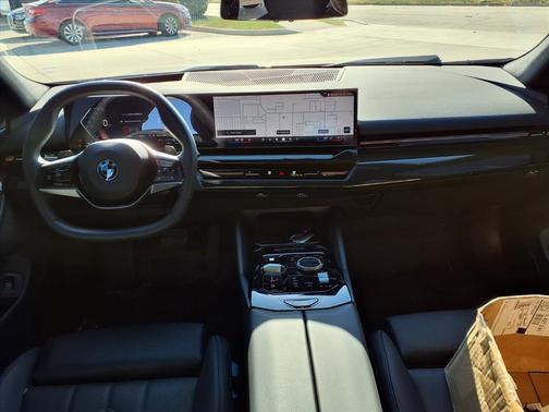 2024 BMW 530 530i xDrive