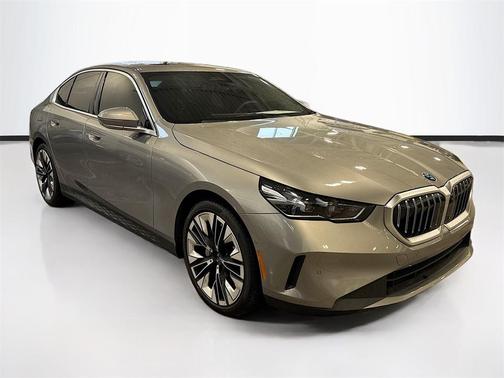 2024 BMW 530 530i xDrive