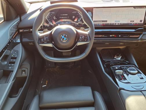 2024 BMW 530 530i xDrive