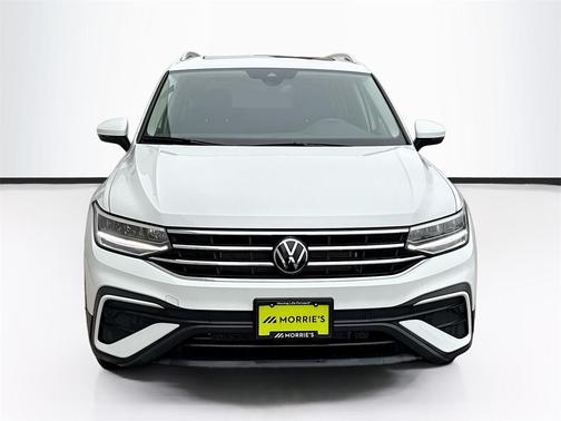 2024 Volkswagen Tiguan 2.0T SE 4MOTION