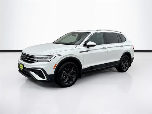 2024 Volkswagen Tiguan 2.0T SE 4MOTION