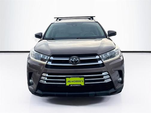 2017 Toyota Highlander 