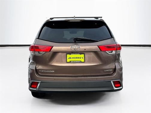 2017 Toyota Highlander 