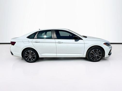 2025 Volkswagen Jetta 1.5T Sport