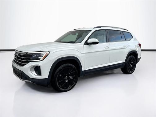 2024 Volkswagen Atlas 2.0T SE w/Technology 4MOTION