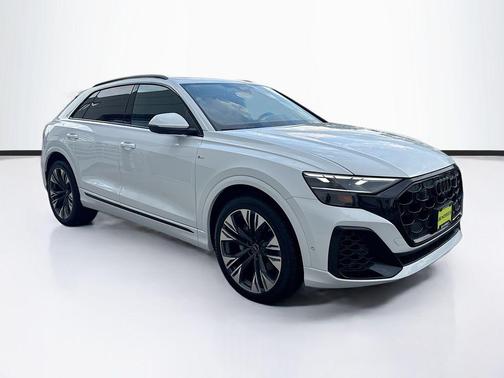 2026 Audi Q8 55 Premium Plus