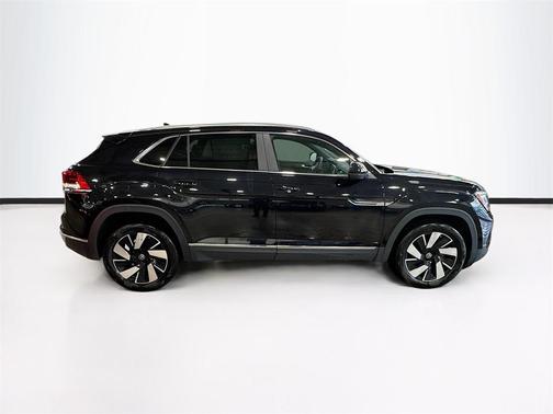 2024 Volkswagen Atlas Cross Sport 2.0T SEL