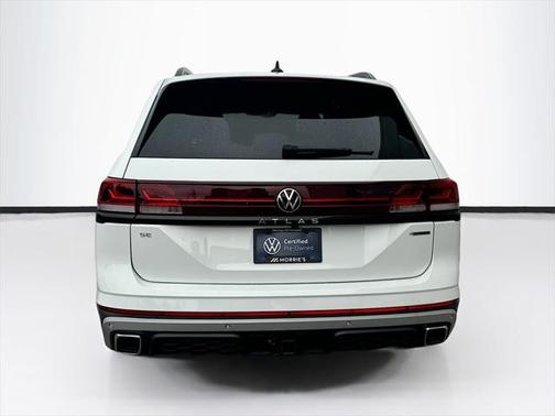 2024 Volkswagen Atlas 2.0T SE w/Technology 4MOTION