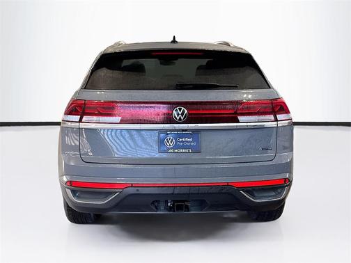 2025 Volkswagen Atlas Cross Sport 2.0T SE w/Technology 4MOTION